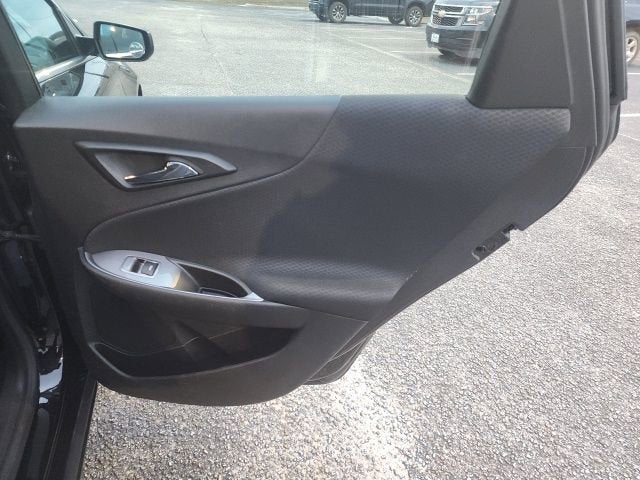 2022 Chevrolet Malibu LS