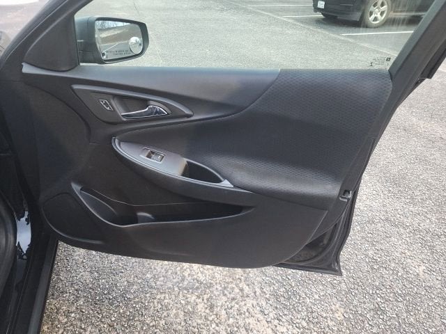 2022 Chevrolet Malibu LS