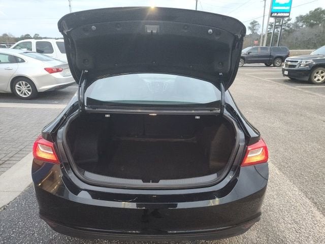 2022 Chevrolet Malibu LS