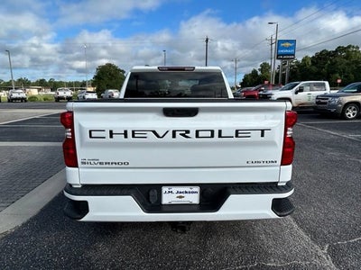 2023 Chevrolet Silverado 1500 Custom