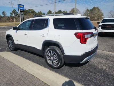 2023 GMC Acadia SLT