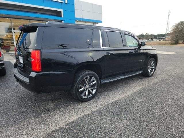 2017 Chevrolet Suburban LT