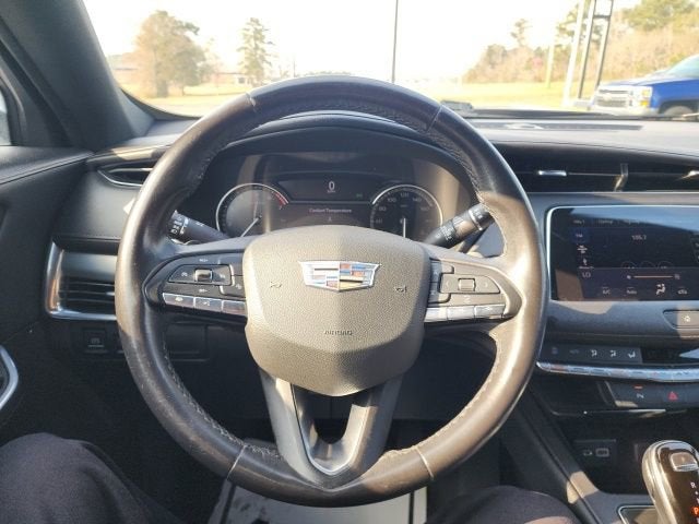 2020 Cadillac XT4 Premium Luxury