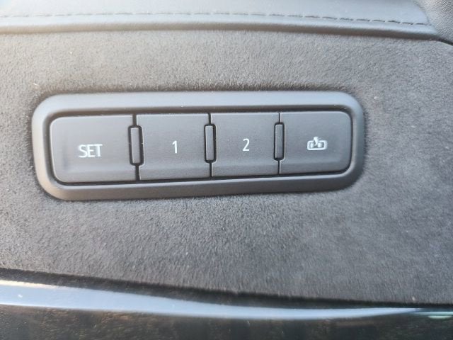 2020 Cadillac Escalade Platinum