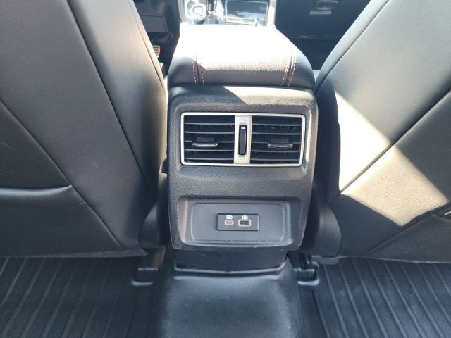 2023 Nissan Maxima SR