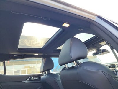 2023 Nissan Maxima SR