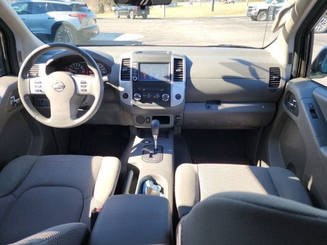 2021 Nissan Frontier SV