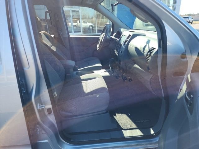 2021 Nissan Frontier SV