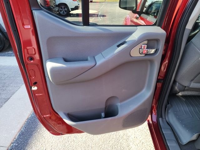 2021 Nissan Frontier SV