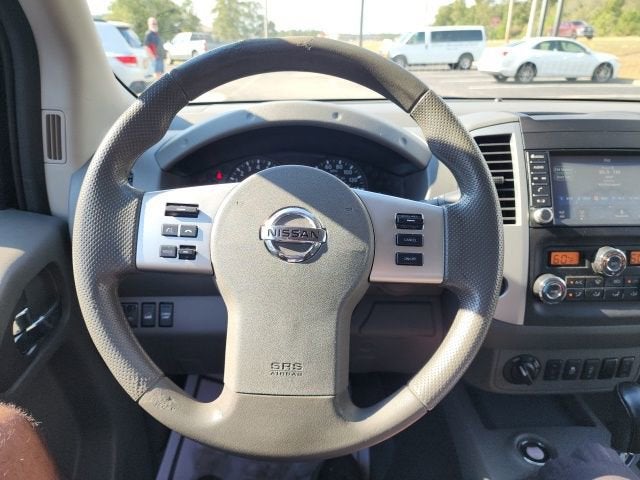 2021 Nissan Frontier SV