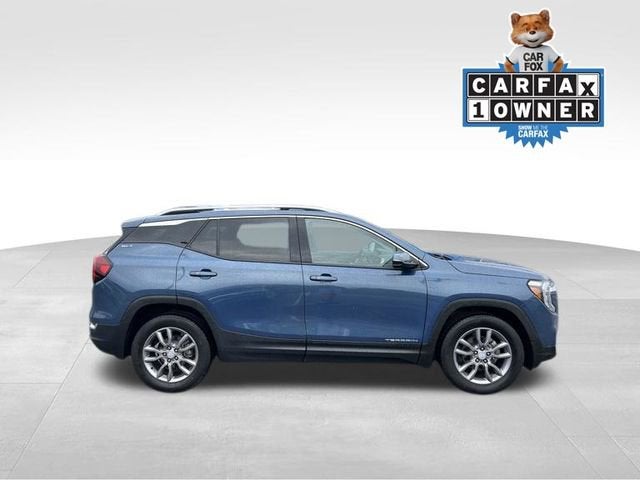 2024 GMC Terrain SLT AWD's photo