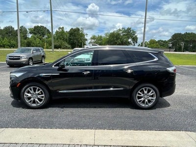 2023 Buick Enclave Premium