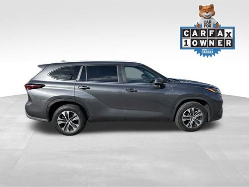 2024 Toyota Highlander Hybrid XLE