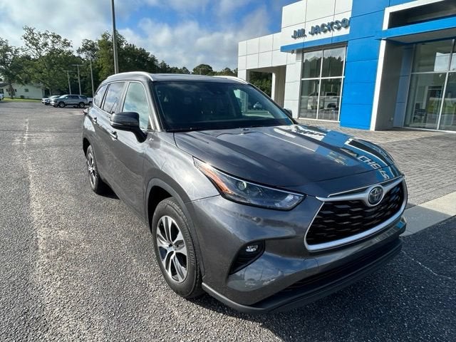 2024 Toyota Highlander Hybrid XLE