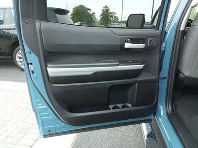 2020 Toyota Tundra 2WD SR5