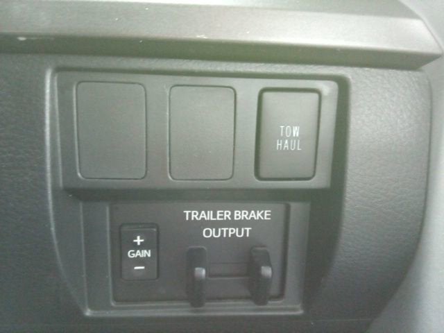 2020 Toyota Tundra 2WD SR5