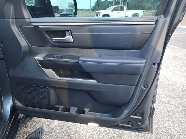 2025 Toyota Tundra 4WD Platinum